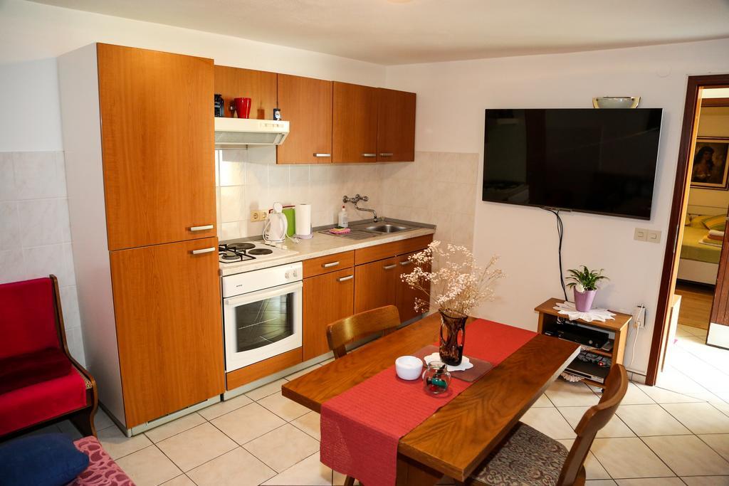 Apartments Divkovic Hvar Town Room photo